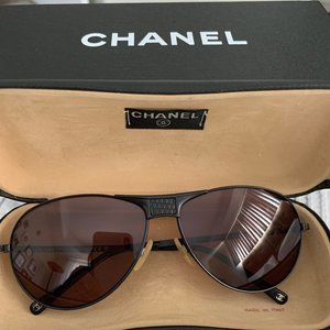 CHANEL PILOT AVIATORS FOLDABLE BLACK SUNGLASSES
